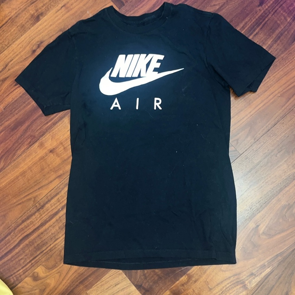 Black Nike Air shirt